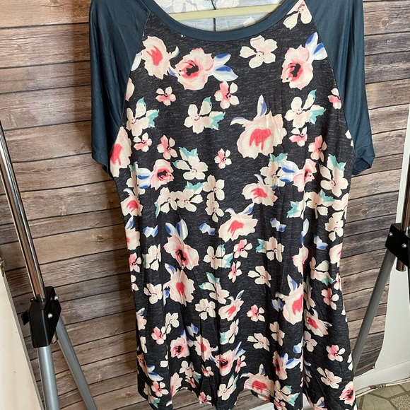 LAST 💐 Floral Swing Dress - Plus - Picture 3 of 6